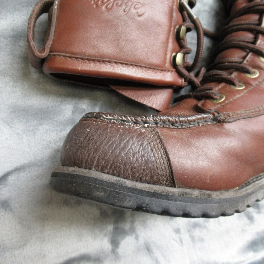 Cabelas boots contact